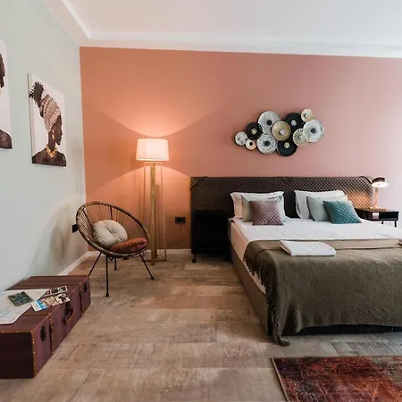 Bed & Breakfast Square 19-boutique Novi Sad