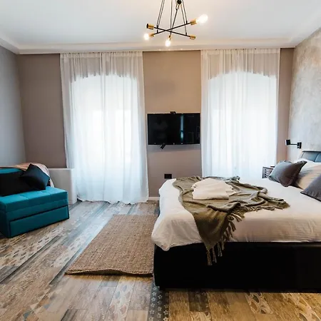 Square 19-boutique krevet i doručak Novi Sad